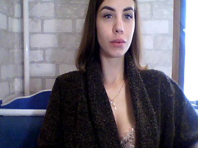 Live sex webcam photo for Linda_2S #269476984