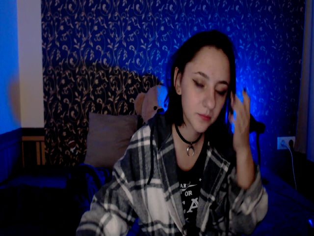 Live sex webcam photo for Meowny #269489998