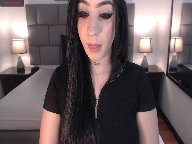 Live sex webcam photo for Kailyn_ #269487360