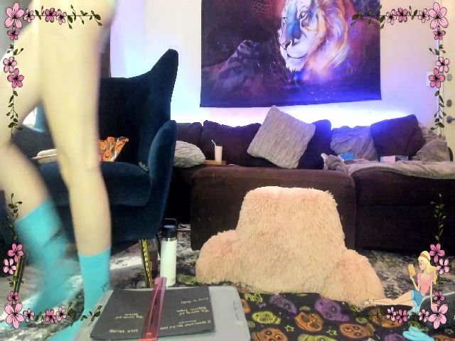 Live sex webcam photo for BookishBabe #269473315