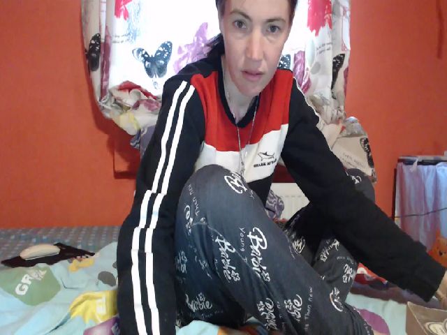 Live sex webcam photo for HOT_JULLYXXX #269482600