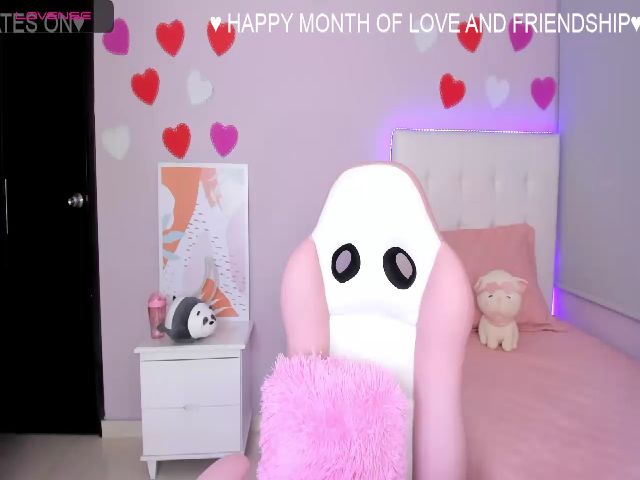 Live sex webcam photo for Melaniemiler #269473573