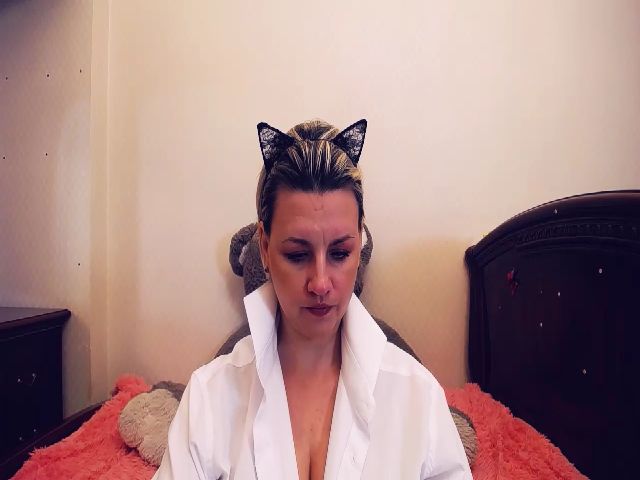 Live sex webcam photo for Margo_curvy #269480811