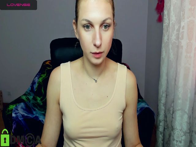 Live sex webcam photo for IamElizabeth #269476378