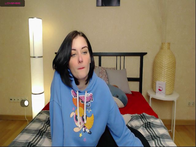 Live sex webcam photo for Elise_sweet #269480667