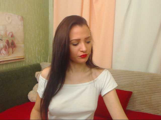 Live sex webcam photo for Dorennta #269476127
