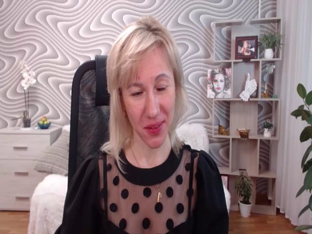 Live sex webcam photo for SvenIsolde #269487469