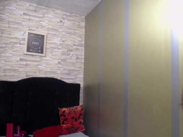 Live sex webcam photo for katycarter #269475992