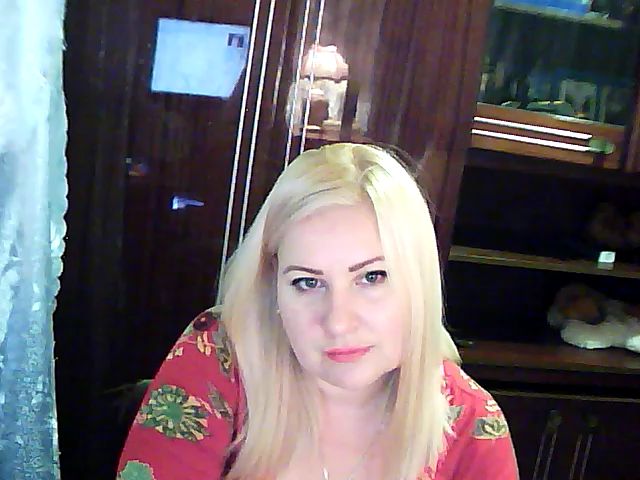 Live sex webcam photo for StasyaRey #269483679