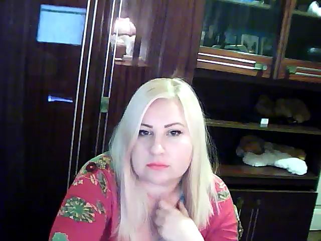 Live sex webcam photo for StasyaRey #269483766