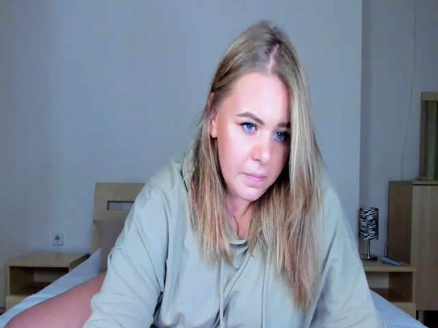 Live sex webcam photo for Varvar_ra #269482709