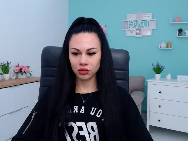 Live sex webcam photo for AlexieSnow #269487702