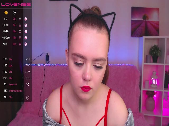 Live sex webcam photo for Kelly_cherry #269488360