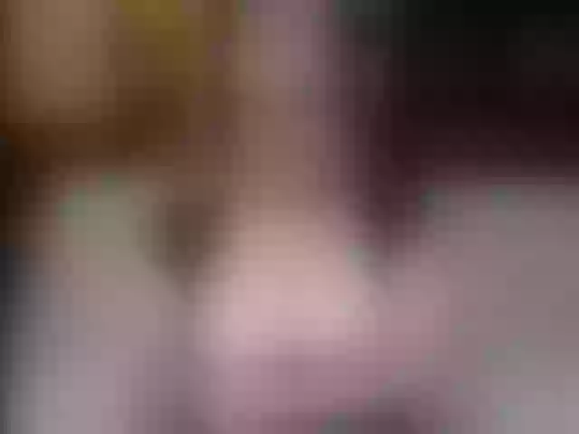Live sex webcam photo for EveSquirt #269496095