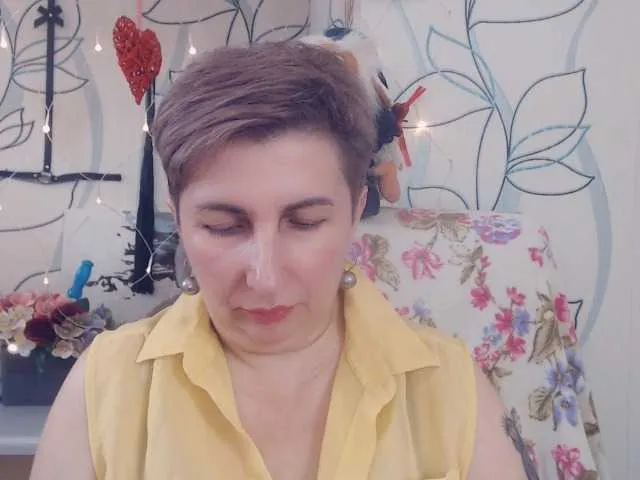 Live sex webcam photo for DepravedMadam #269503152