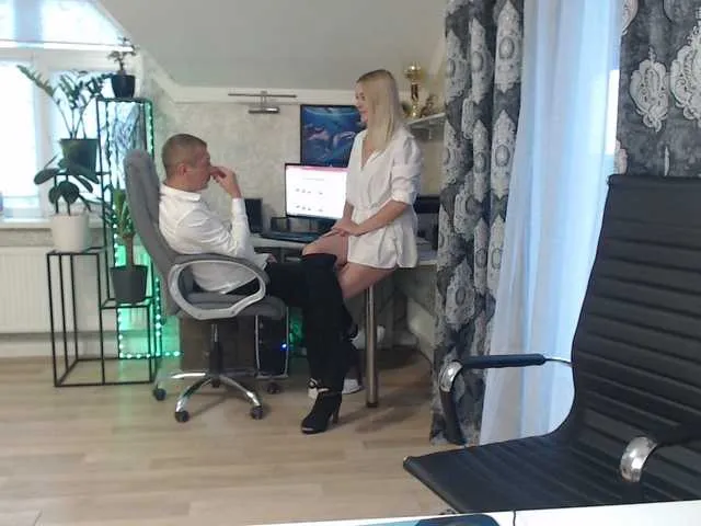 Live sex webcam photo for -VALERRI- #269500125