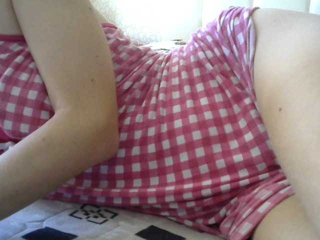 Live sex webcam photo for Saraoff82 #269500737