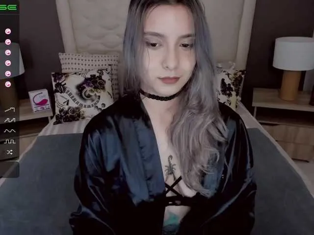 Live sex webcam photo for LilithMystic #269503545