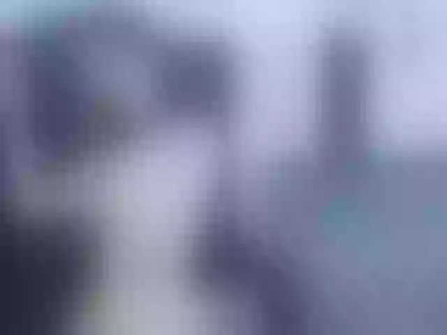 Live sex webcam photo for CarolineJames #269503202
