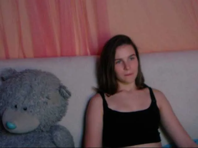 Live sex webcam photo for roksanamae #269501075