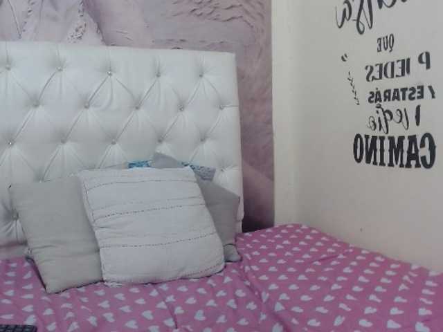 Live sex webcam photo for AdeleMilf #288007759