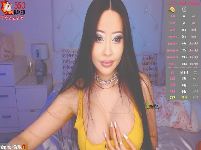 Live sex webcam photo for Lucky_Starr #269494794