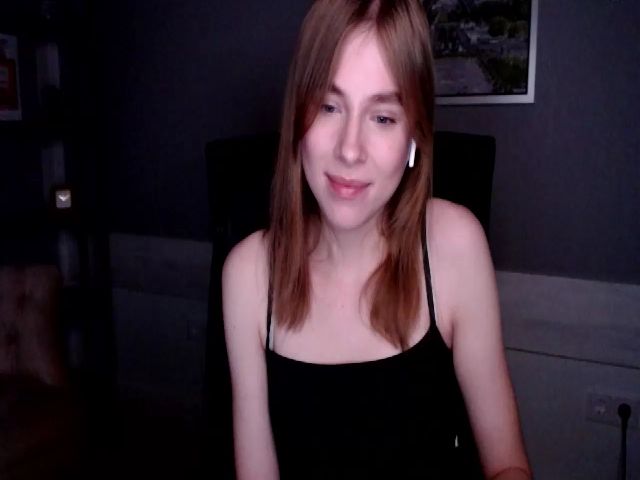 Live sex webcam photo for BonbonKelly #269494800