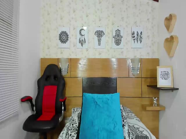 Live sex webcam photo for Mssburbuja #269493877