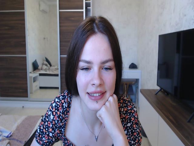 Live sex webcam photo for sweetsourfox #269499013