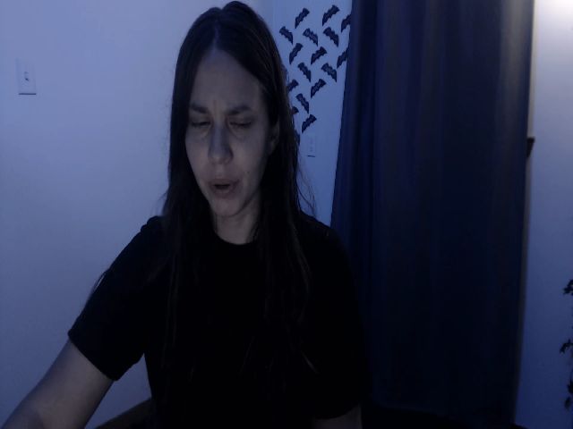 Live sex webcam photo for LadyMarceline #269492401