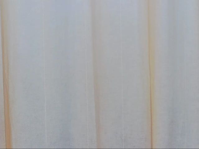 Live sex webcam photo for QuinnieSmile #269494799