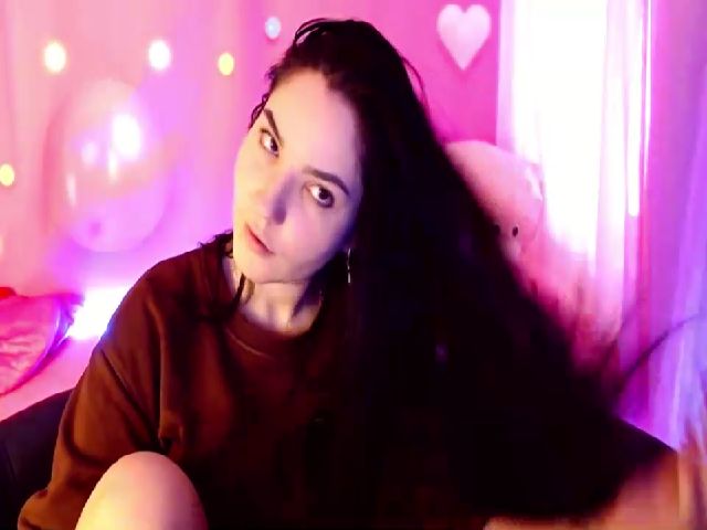 Live sex webcam photo for NataBorerro__ #269497980