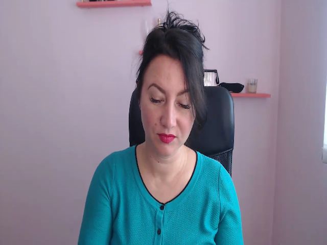 Live sex webcam photo for LexiFox_ #269498631