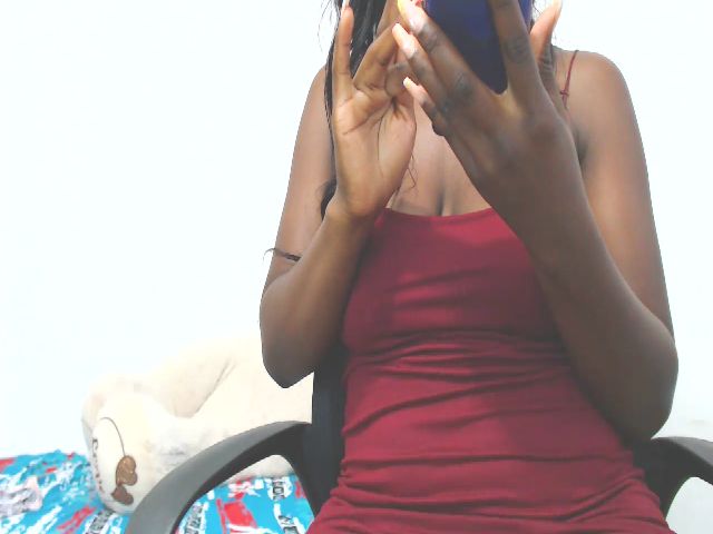 Live sex webcam photo for DIANA_STEVEN #269499313