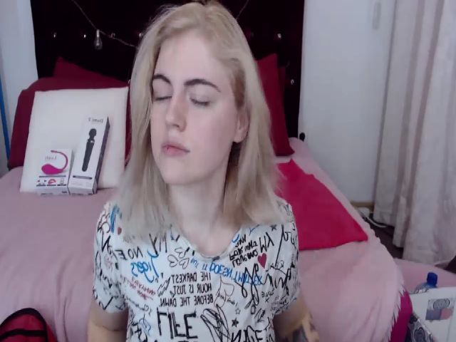 Live sex webcam photo for Jolly_Doll #269500186