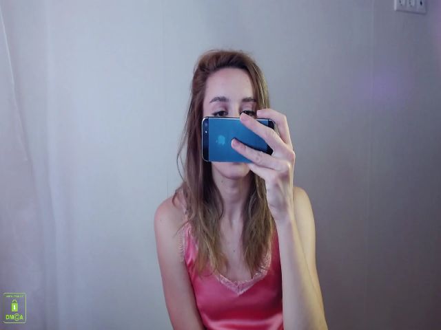 Live sex webcam photo for Luxanna_gold #269498716