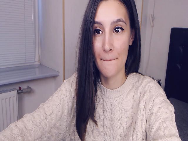 Live sex webcam photo for Asoll77 #269499322