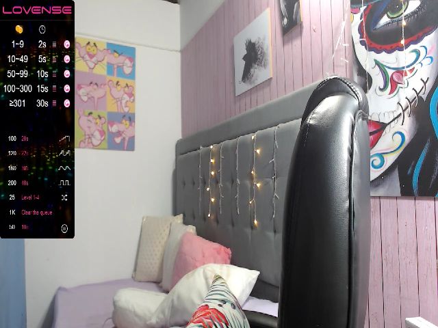Live sex webcam photo for Arisha_bloom #269492144
