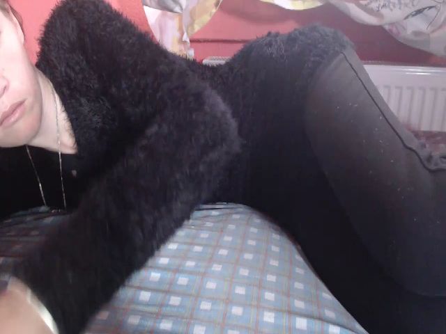 Live sex webcam photo for HOT_JULLYXXX #269501794