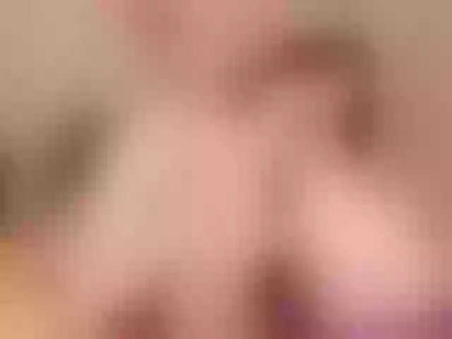 Live sex webcam photo for LinaAndLuna #269490216