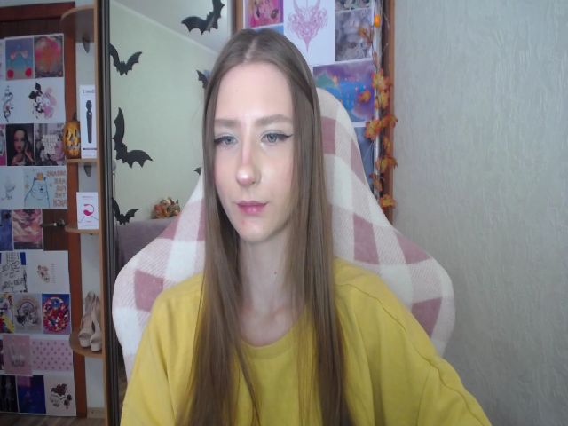 Live sex webcam photo for M00T4B0R #269499113