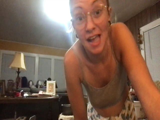 Live sex webcam photo for superfast992 #269492435