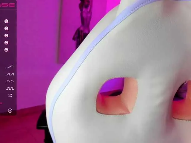 Live sex webcam photo for tory-carter #269500866