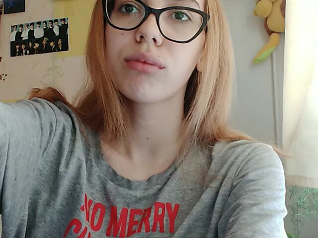 Live sex webcam photo for Tessa005 #269501856