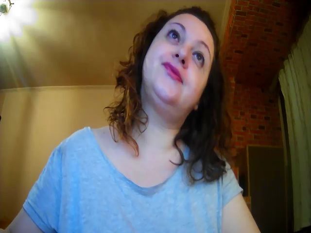 Live sex webcam photo for CurlyCherry #269492571