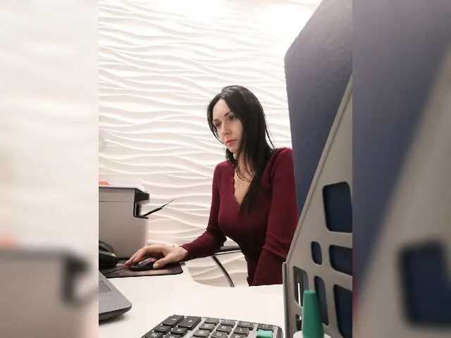 Live sex webcam photo for Love-me-too #269502567