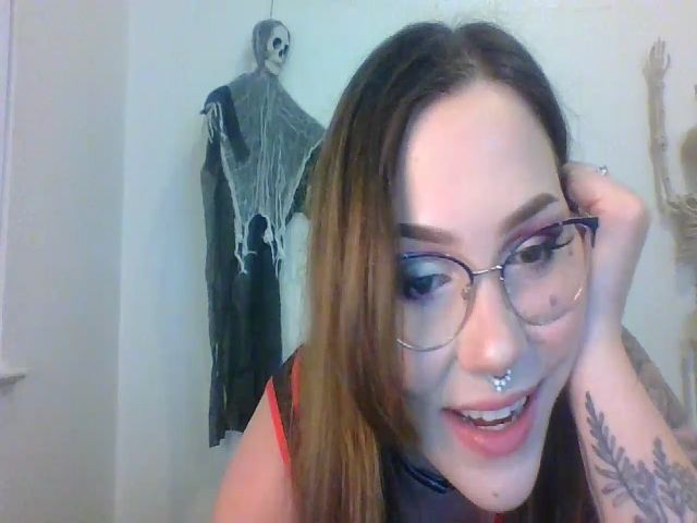 Live sex webcam photo for princessraeee #269494131