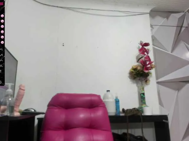 Live sex webcam photo for elif78 #269502529