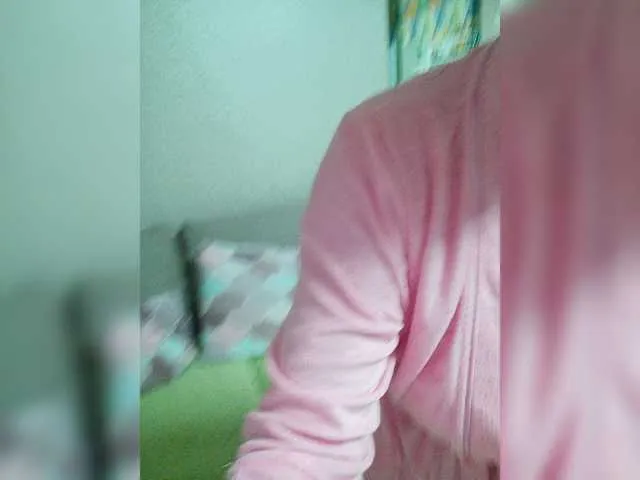 Live sex webcam photo for oksuhaa #269504316