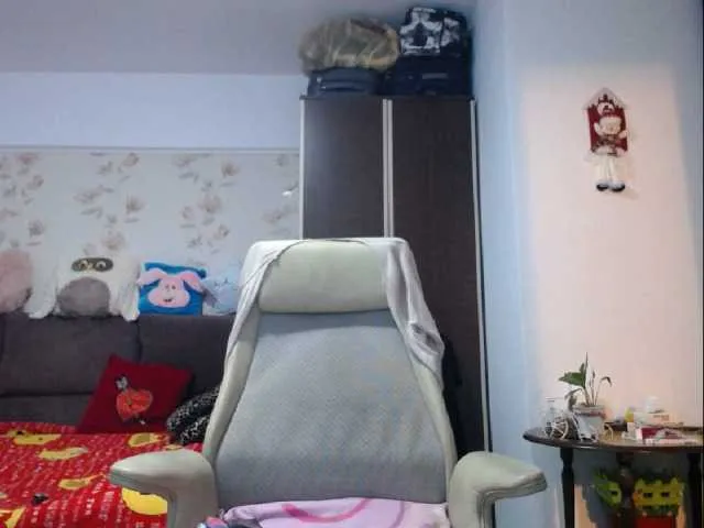 Live sex webcam photo for mary-x #269506769